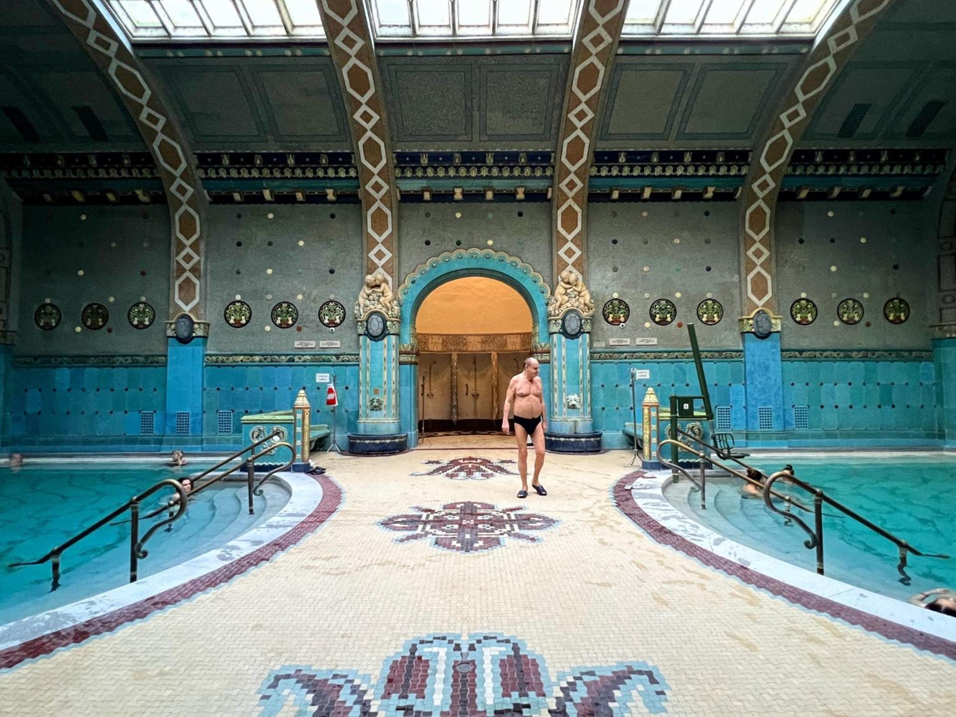 ブダペストDesigner Boutique 2R Walk To Opera House & Basilicaアパートメント エクステリア 写真